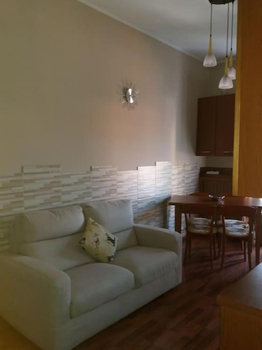 Mice Ottima Soluzione Per Il Centro E La Svizzera Apartment Como Exterior photo